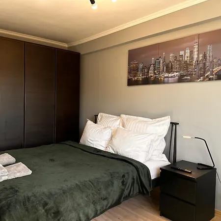 Center Starowislna Краков